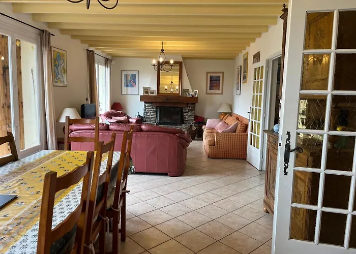 Fantastic Four Bed Family Villa *